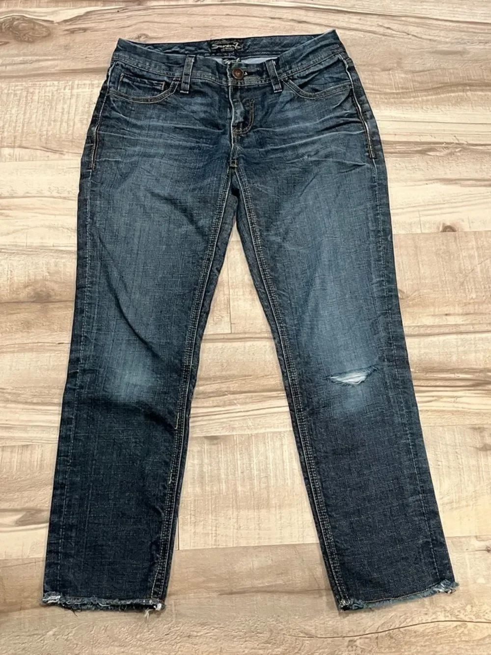 7 For All Mankind Dark Blue Straight / Skinny Leg Jeans size 27